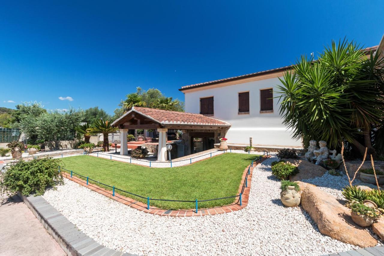 Vacanze A Villa Orosei Bagian luar foto