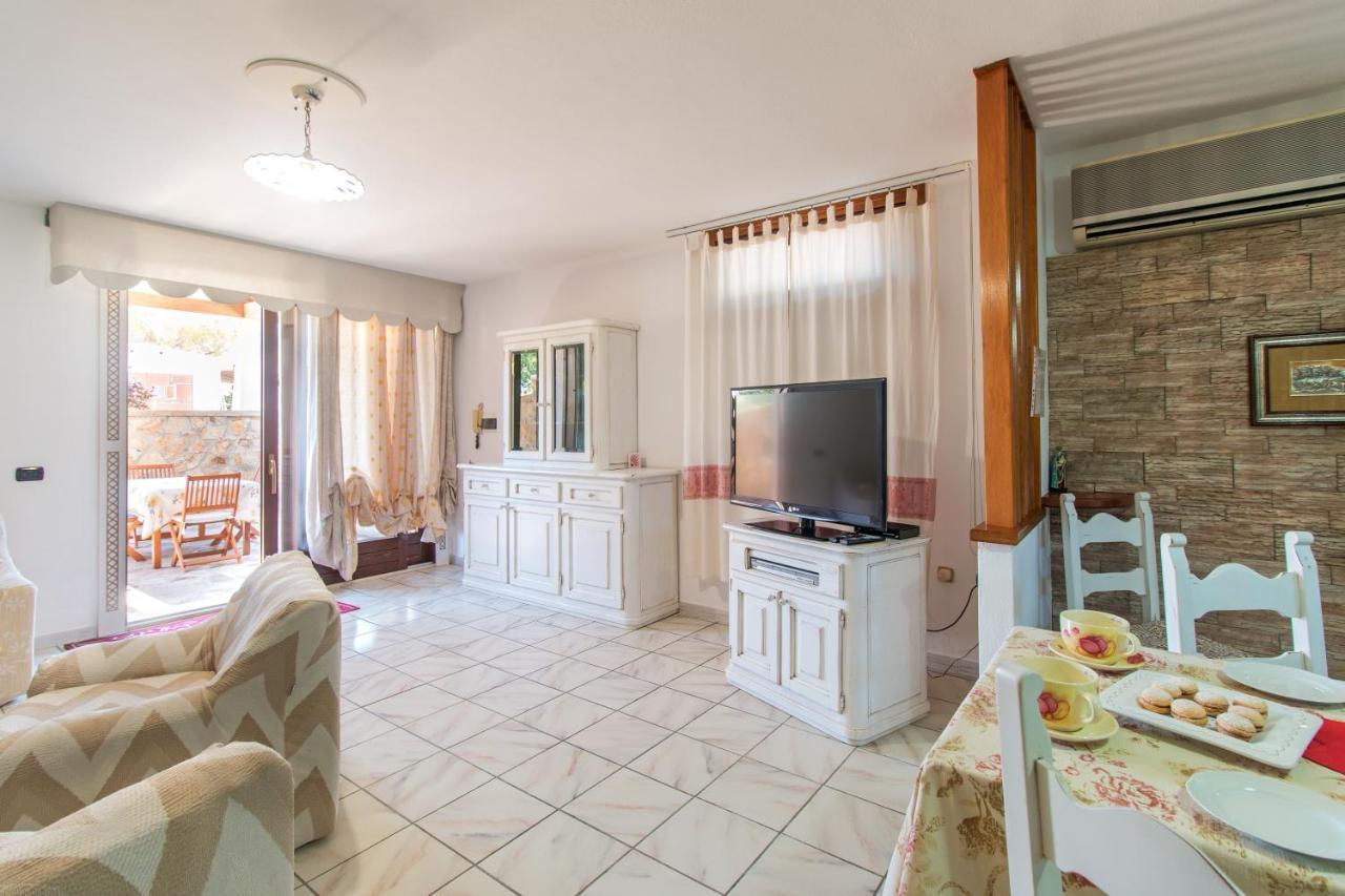 Vacanze A Villa Orosei Bagian luar foto